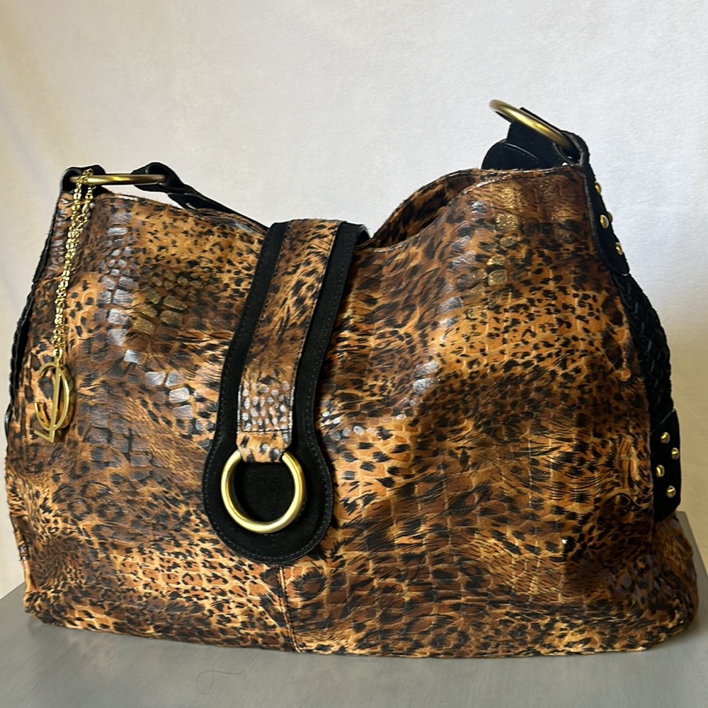 Charlie Lapson Shoulder Bag